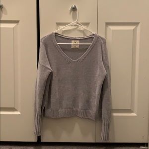 XS Hollister Chenille V-Neck Sweater — Light Grey
